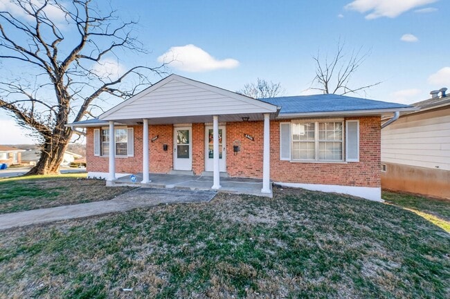 Foto del edificio - 8908 Scottdale Ave