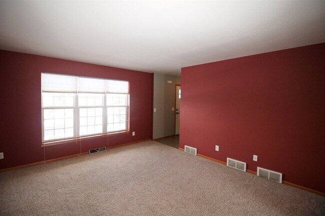 Foto del edificio - 7861 Twinflower Dr