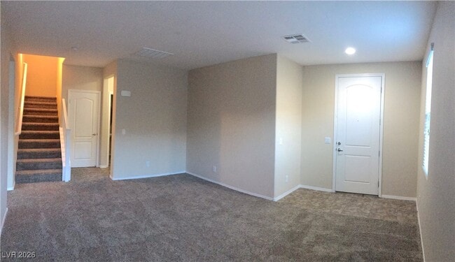 Building Photo - 10625 Mt Jefferson Ave