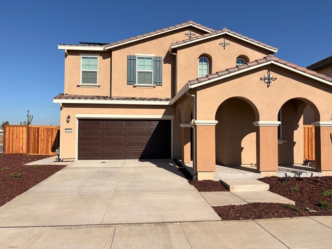 Foto del edificio - 2 WEEKS FREE RENT January Special - Beautiful 2 Story Home Ready To Be Home!