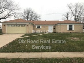 Building Photo - 7100 Kinsey Rd