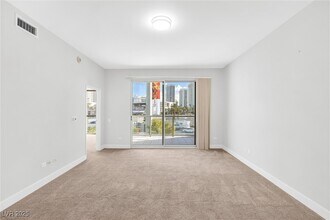 Building Photo - 200 W Sahara Ave