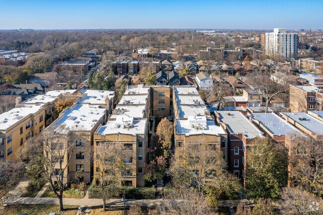 Aerial Photo - 5926-5934 1/2 N Paulina St
