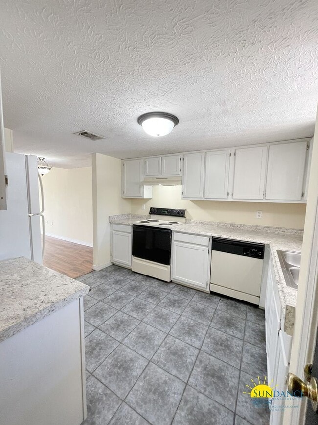 Foto del edificio - Great 2 Bedroom Townhouse in Fort Walton B...