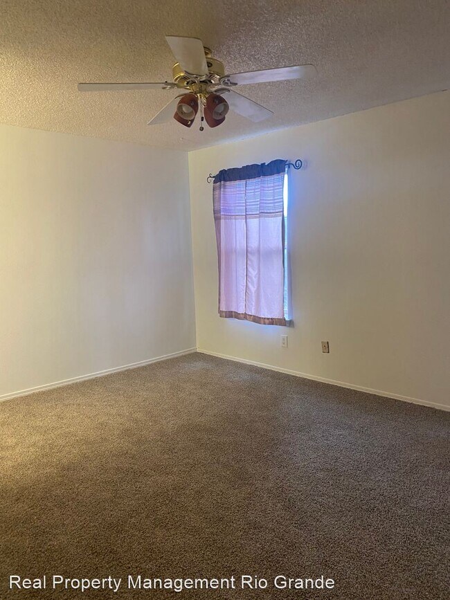 Building Photo - 3 br, 2 bath House - 6001 Flor De Rio Ct NW
