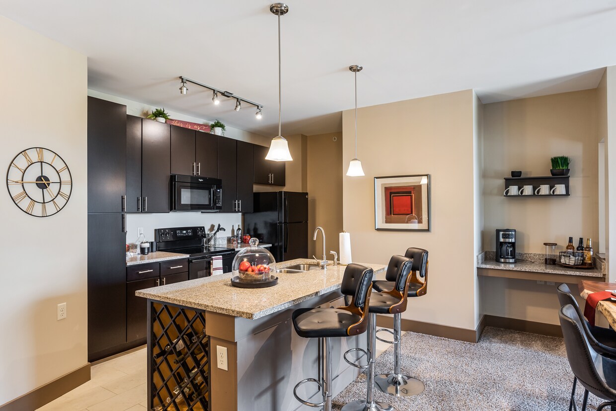 Foto principal - Latitude at Deerfield