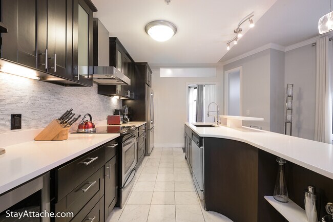 Building Photo - 400 Massachusetts Ave NW