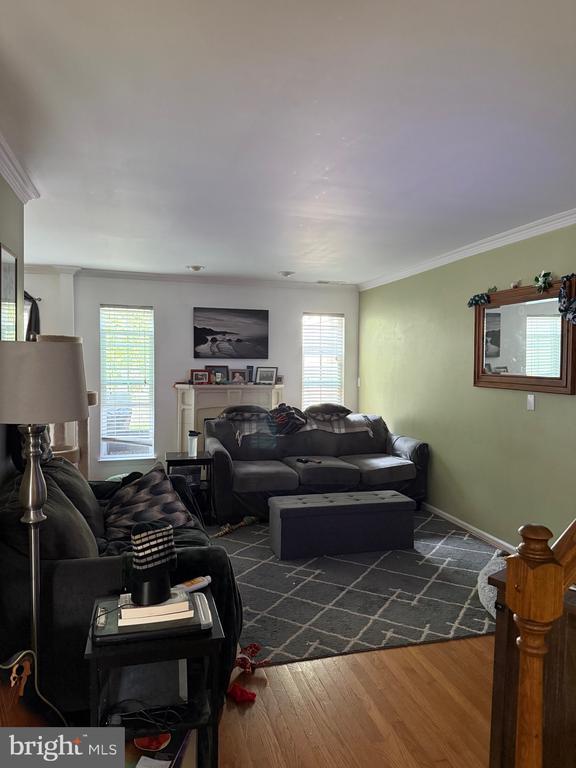 Primary Photo - 212 Nottingham Ct