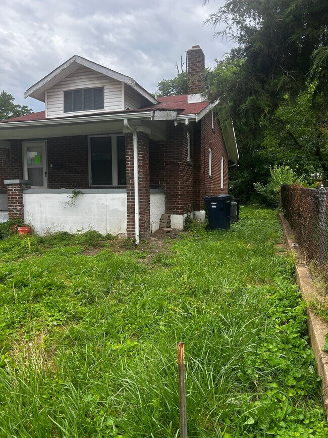 Foto del edificio - 2519 Crescent Ave