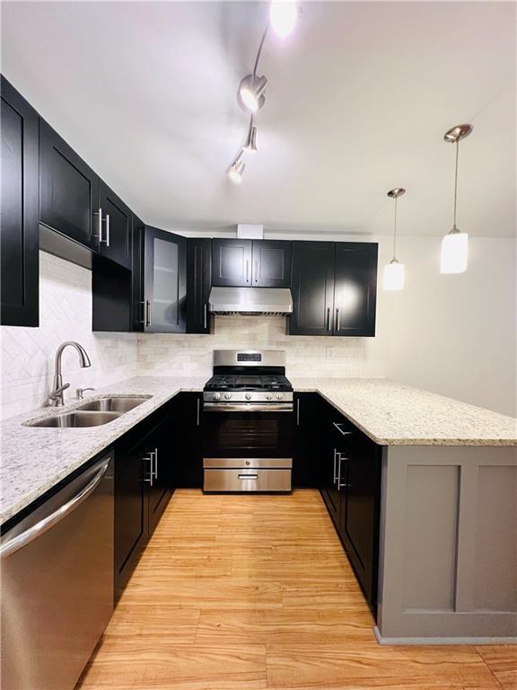 Building Photo - 606 River Mill Cir