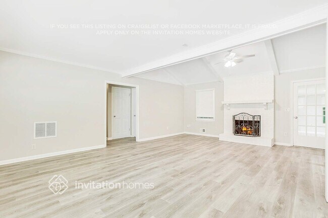 Foto del edificio - 1734 Lamancha Dr NW