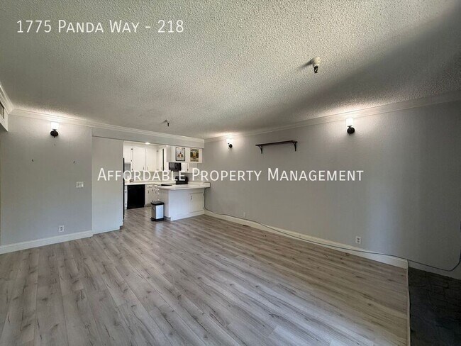 Foto del edificio - 1775 Panda Way