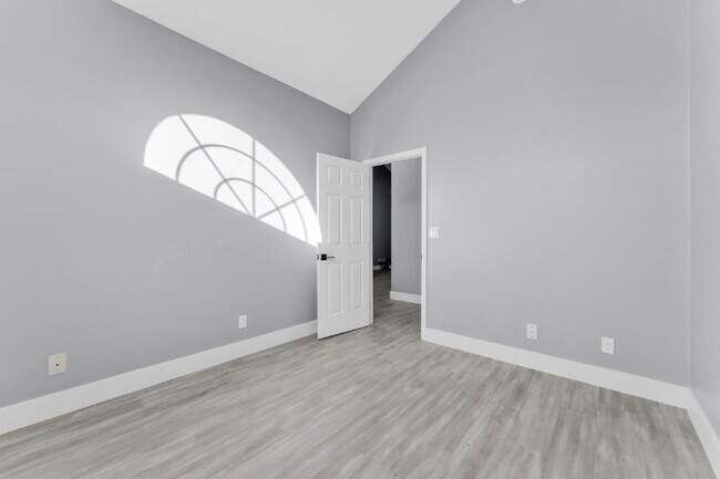 Foto del edificio - Beautiful 3-Bedroom Retreat with 2 Full Baths in Scenic Woodruff $1,875/mo rent