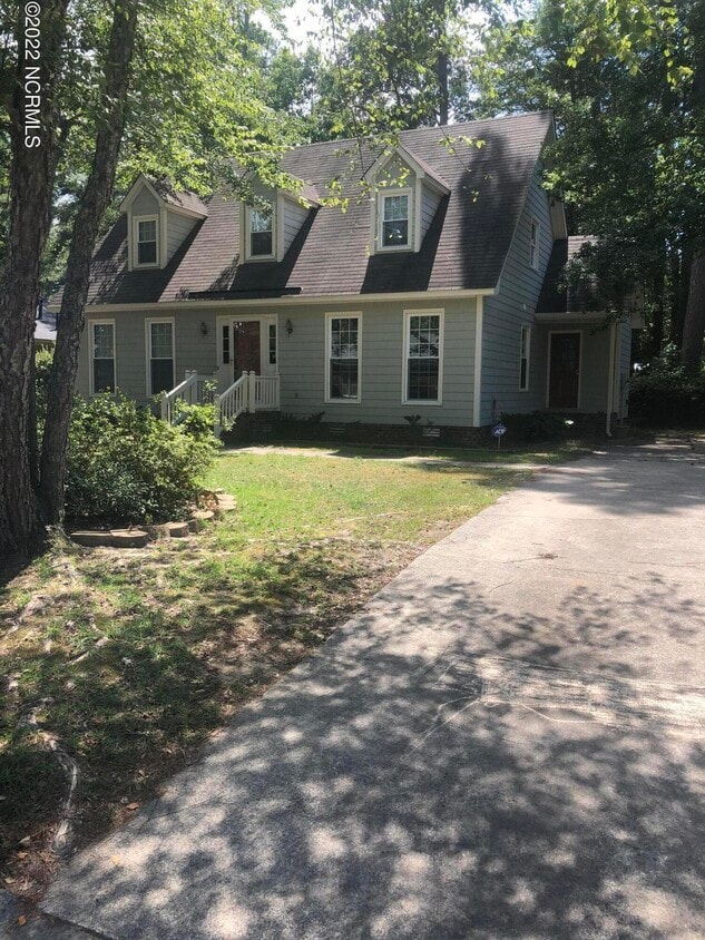106 Baytree Dr, Greenville, NC 27858 House Rental in Greenville, NC
