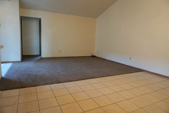 Foto del edificio - 2832 SE 55th St