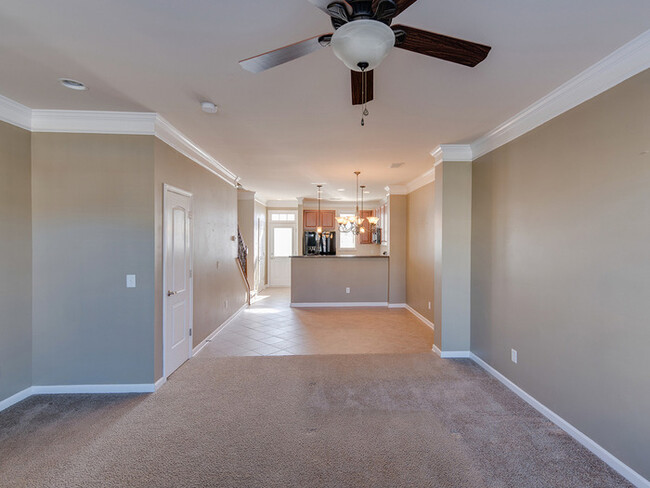 Foto del edificio - Charming 2BD/2.5BA Townhome in Cedar Walk!