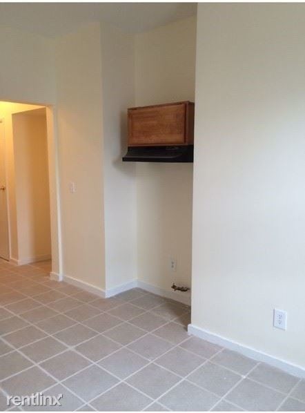 Building Photo - 2 br, 1 bath  - 137 Wilkinson Ave 1L