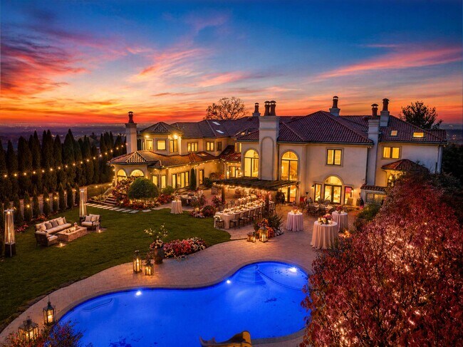 Foto del edificio - 142 Hoover Dr