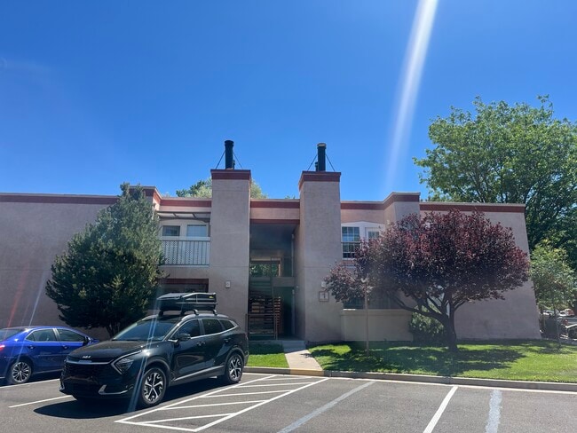 Building Photo - 2501 W Zia Rd