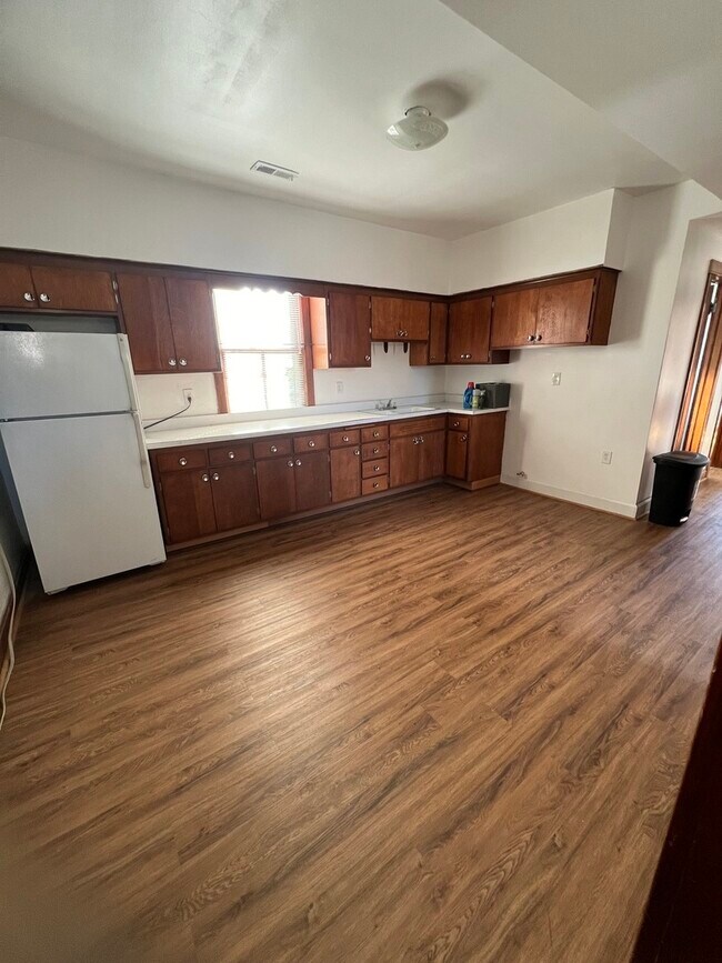 Foto del edificio - 4555 S Francisco Ave