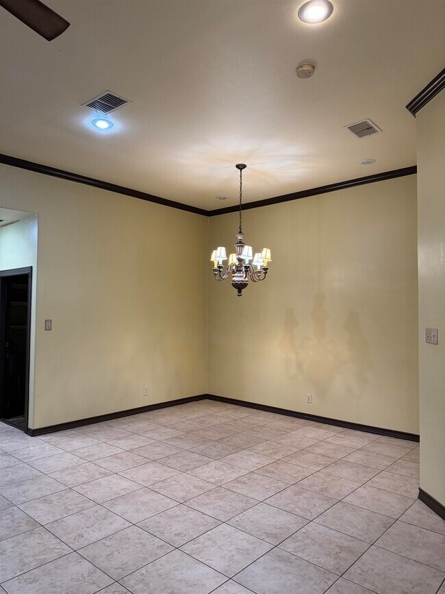 Foto del edificio - 8708 Jerry Loop