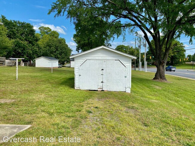 Building Photo - 2 br, 1 bath House - 602 North Juniper Avenue