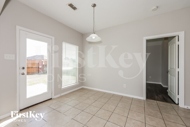 Building Photo - 6728 Ohana Pl