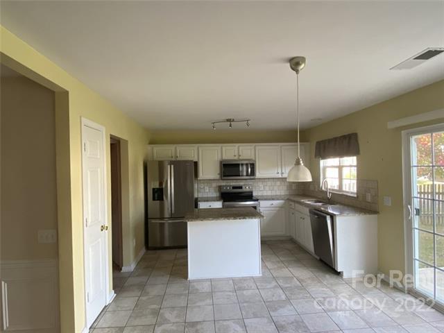 Building Photo - 9101 Floufisher Ct