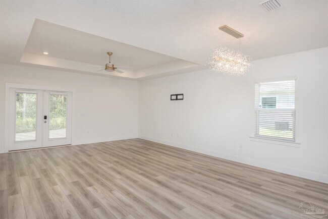 Foto del edificio - 874 Windhill Dr