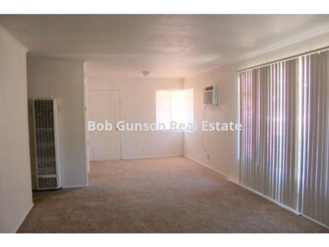 Building Photo - Large 1 bedroom with secure parking.