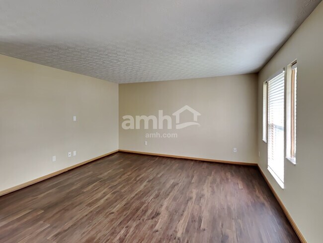 Building Photo - 8174 Creekstone Lane