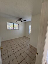 Building Photo - 10134 Kirkglen Dr