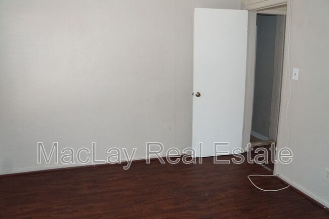 Building Photo - 2227 N 24th Pl