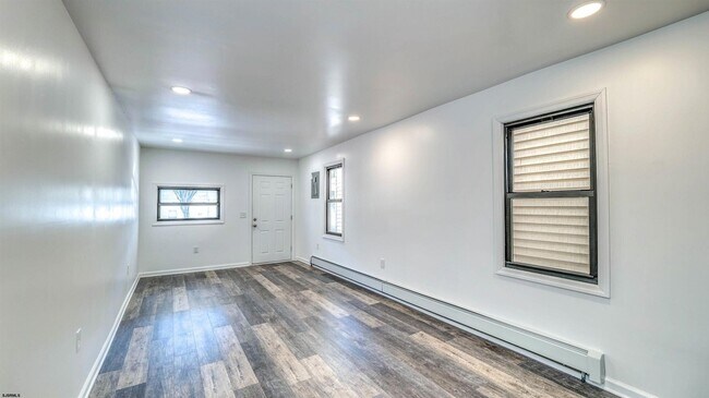 Foto del edificio - 2637 Arctic Ave