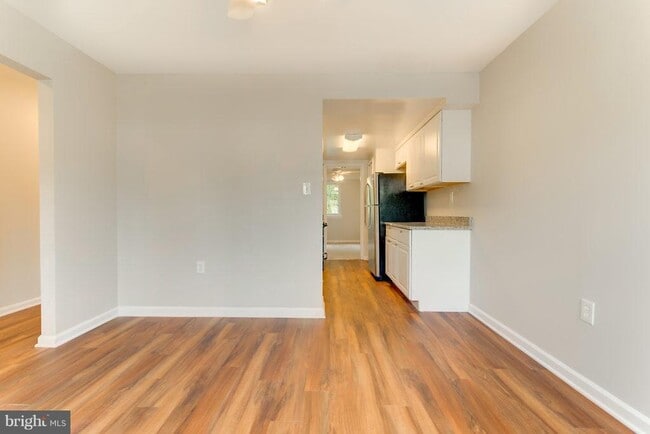 Building Photo - 6047 Bonnie Bern Ct