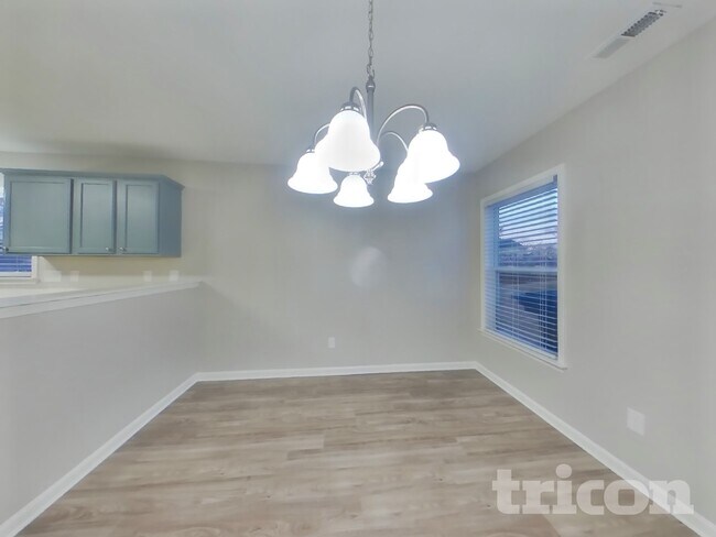 Foto del edificio - 3616 Crowders View Dr