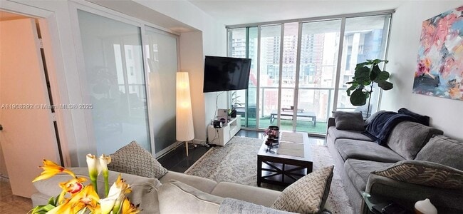 Foto del edificio - 253 NE 2nd St