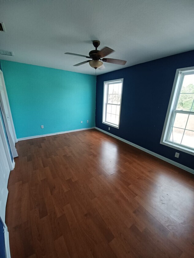 Photo - 111 Yellowtail Loop (Lehigh Acres, FL)