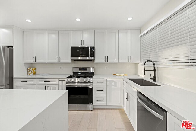 Foto del edificio - 10941 Cardamine Pl