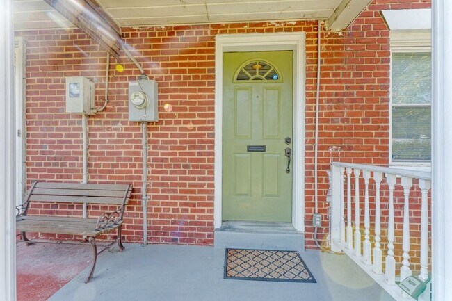 Foto del edificio - 4707 B St SE