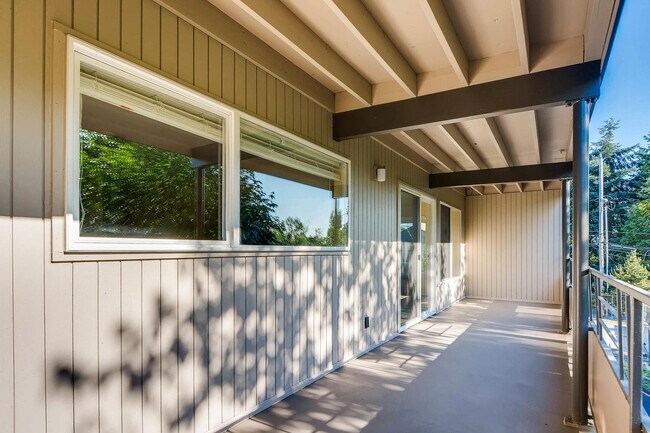 Building Photo - 12401 Renton Ave S