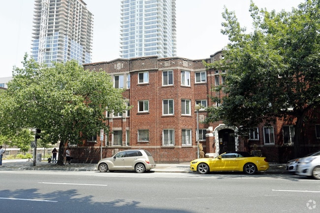 Foto del edificio - Charlesgate