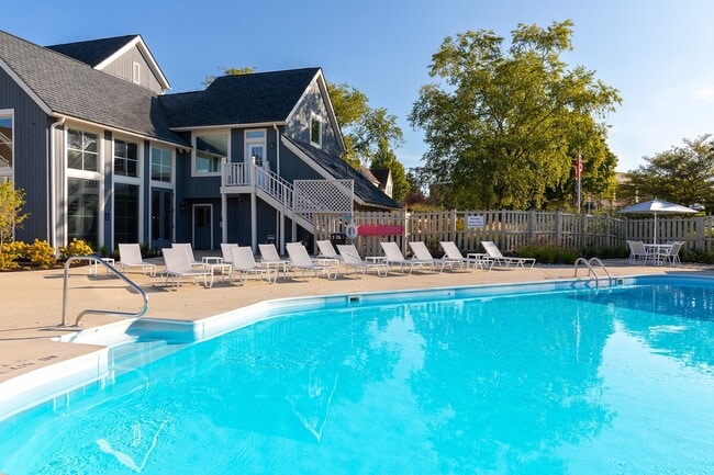 Piscina - The Vista at Rocky Fork