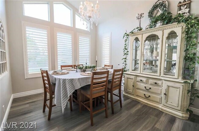 Foto del edificio - 2237 Fiero Dr