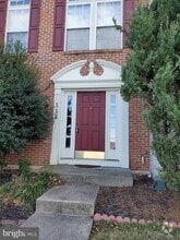 Building Photo - 586 Eisenhower Dr