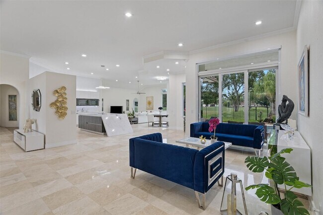 Foto del edificio - 2534 Golf View Dr