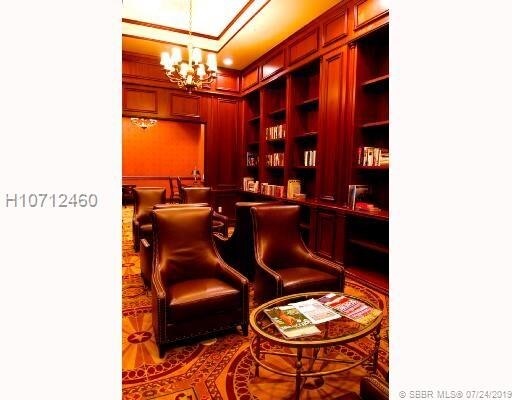 Building Photo - 16100 Emerald Estates Dr