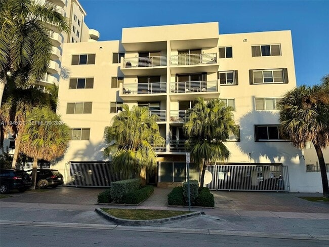 Photo - 1605 Bay Rd Apartment