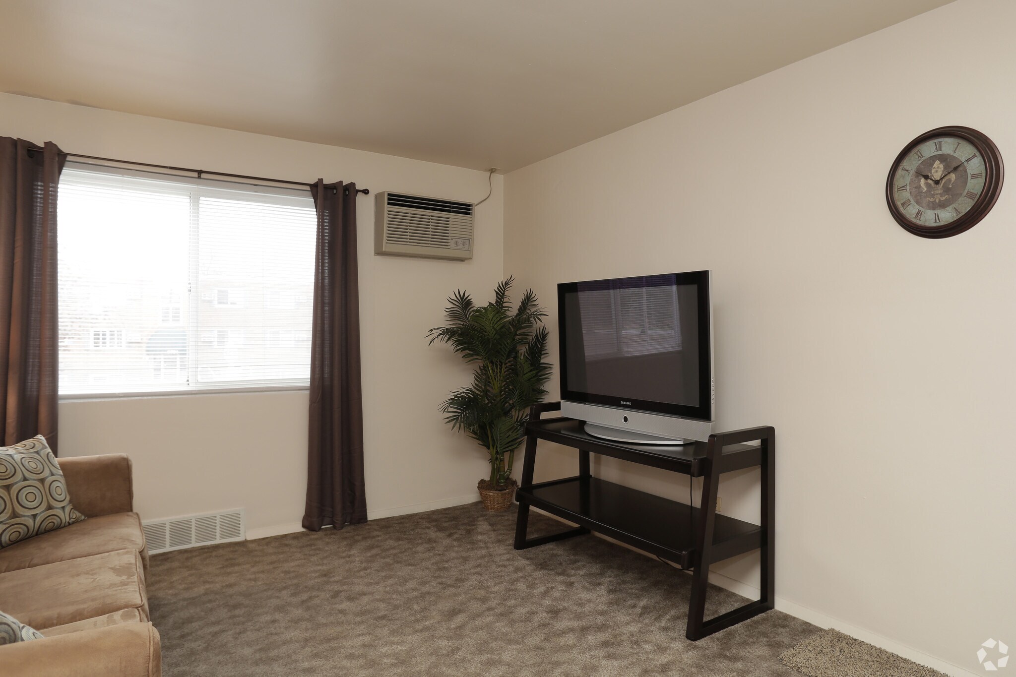 Westview Acres Apartments – photo 5