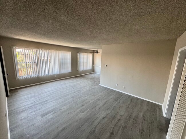 Foto del edificio - 4052 Coco Ave